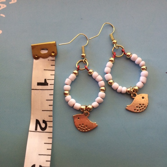 Small hoop earrings - Picture 3 of 3